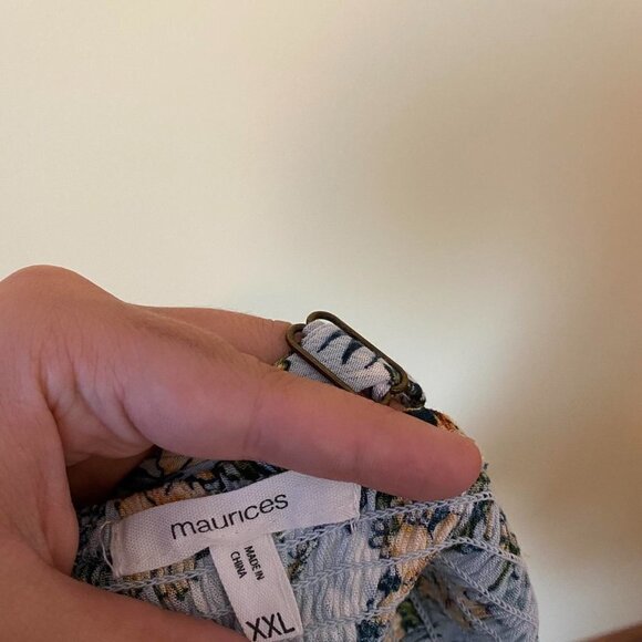Maurices Floral Tank Size XXL - Picture 4 of 4
